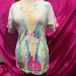 Bench size small, cotton tie die t. Lightly loved. Insanely soft. Longer style